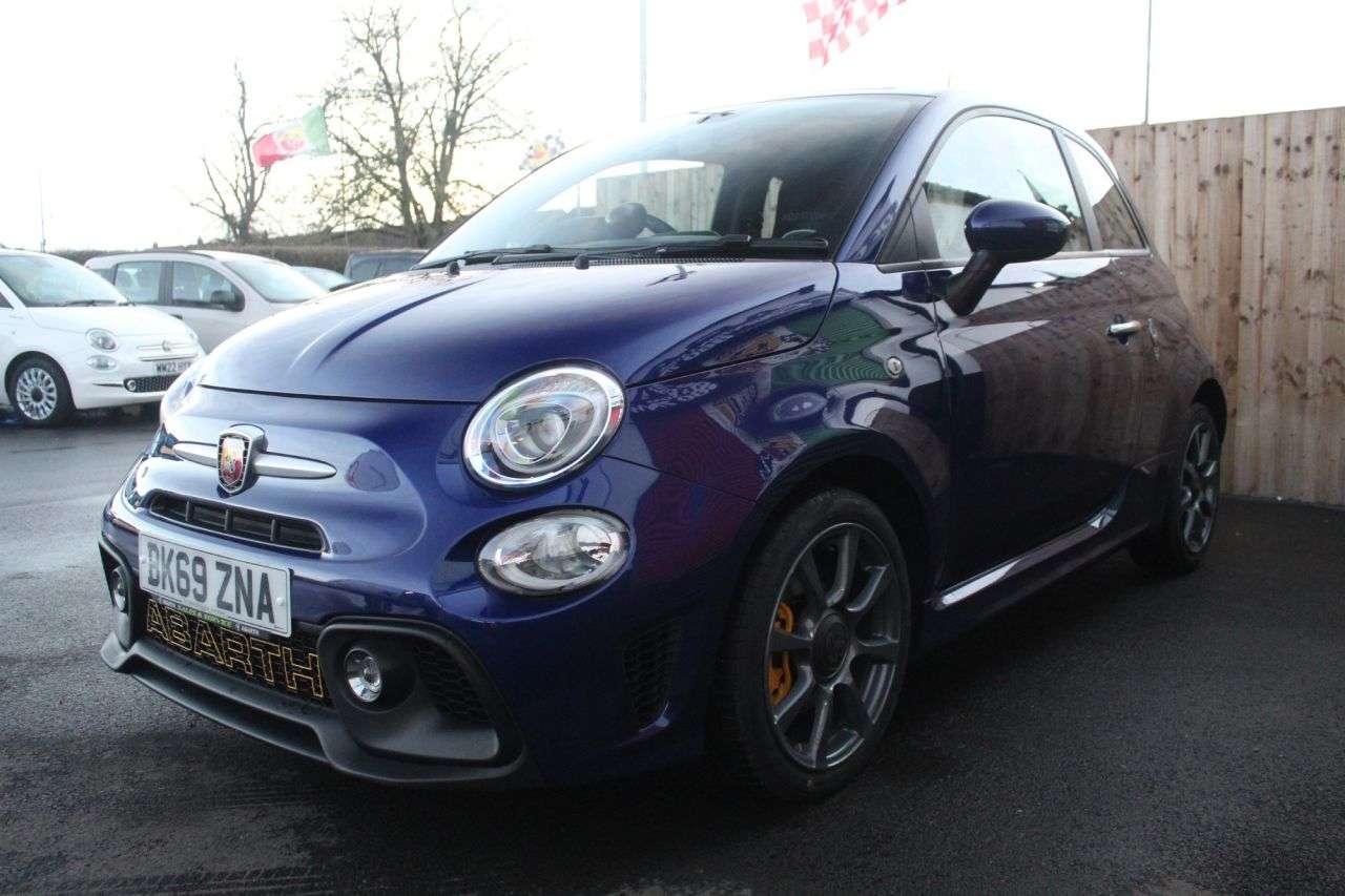 2019 ABARTH 595 2019 ABARTH 595
