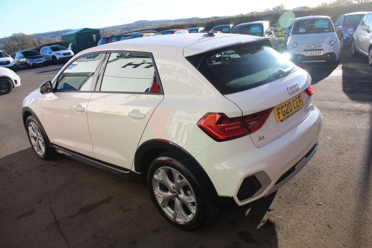 2020 AUDI A1 2020 AUDI A1