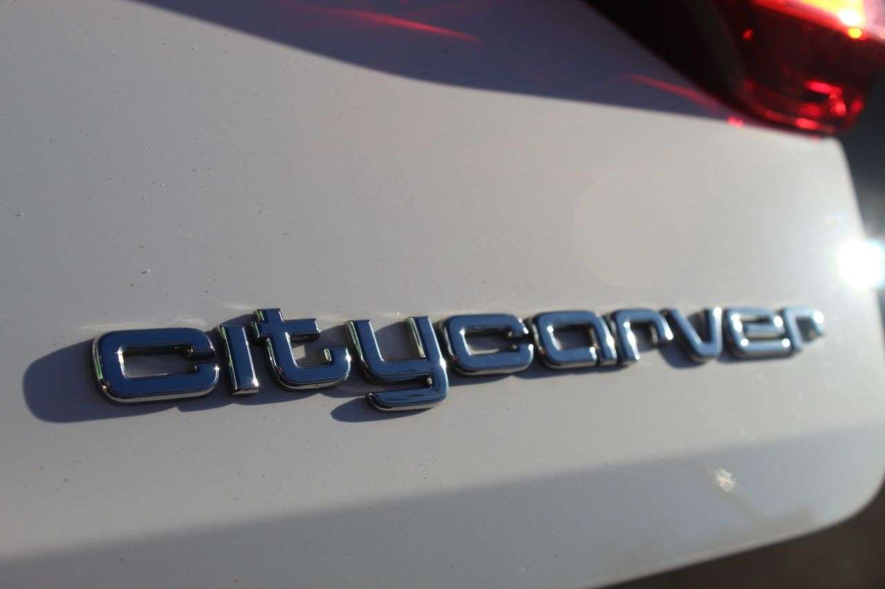 2020 AUDI A1 2020 AUDI A1