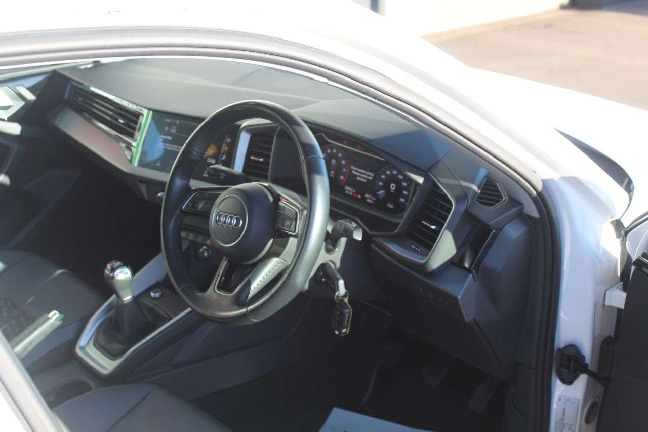 2020 AUDI A1 2020 AUDI A1