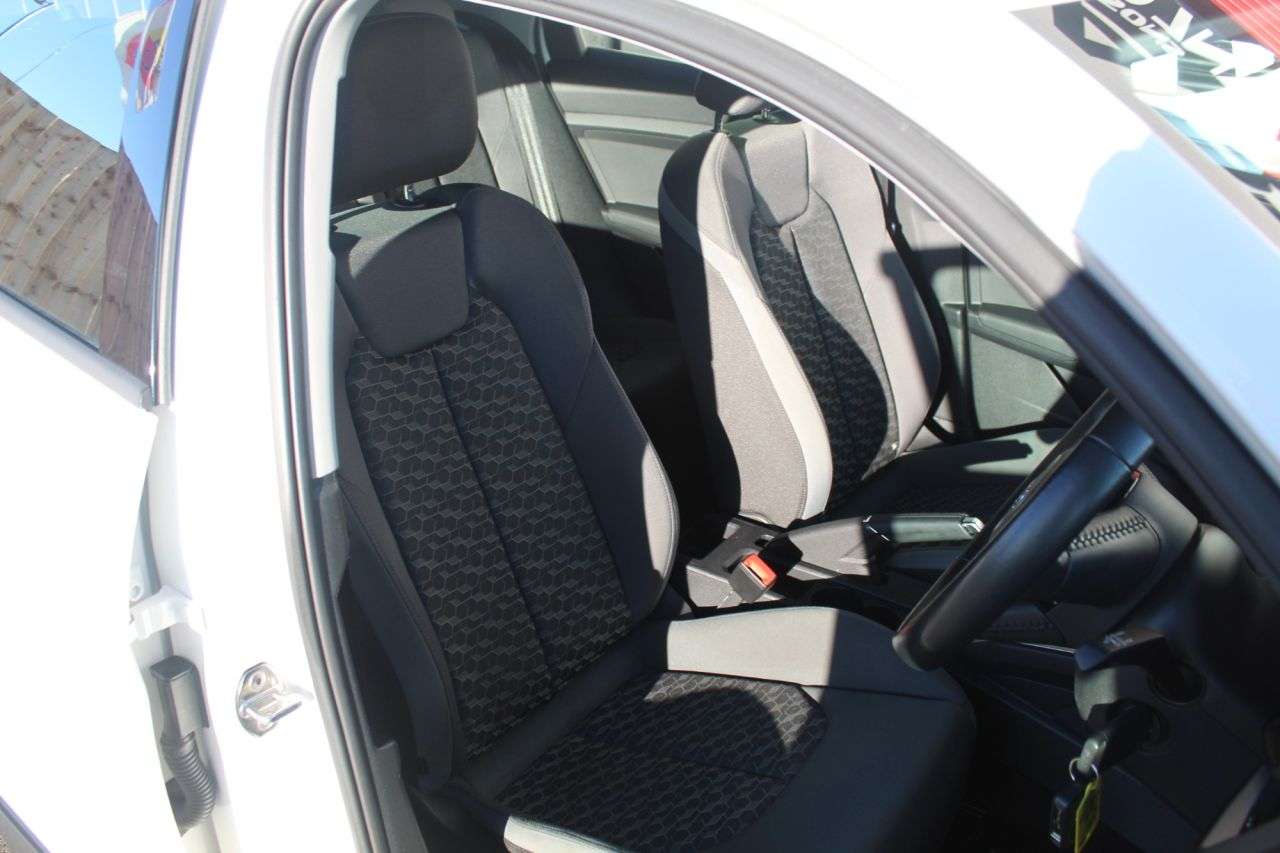 2020 AUDI A1 2020 AUDI A1