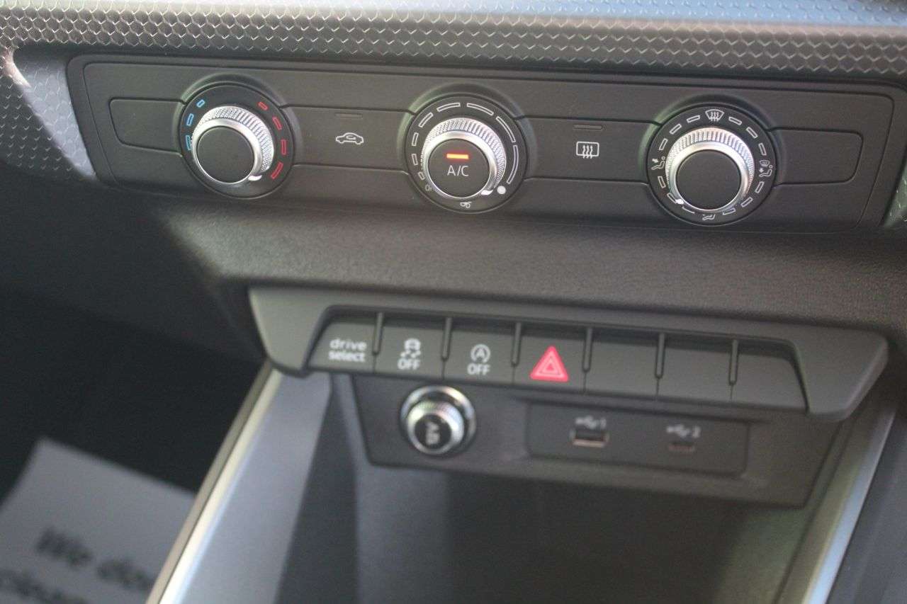 2020 AUDI A1 2020 AUDI A1