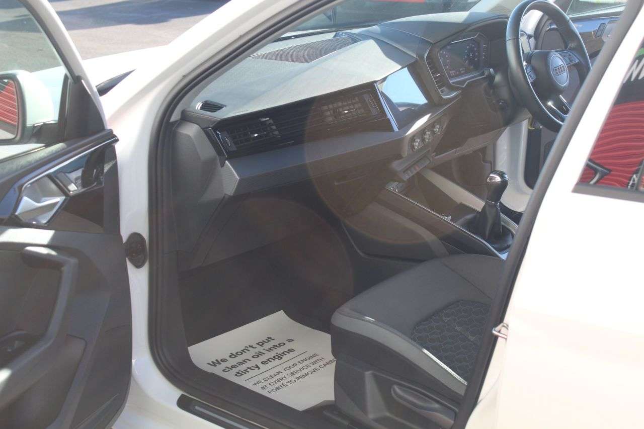 2020 AUDI A1 2020 AUDI A1