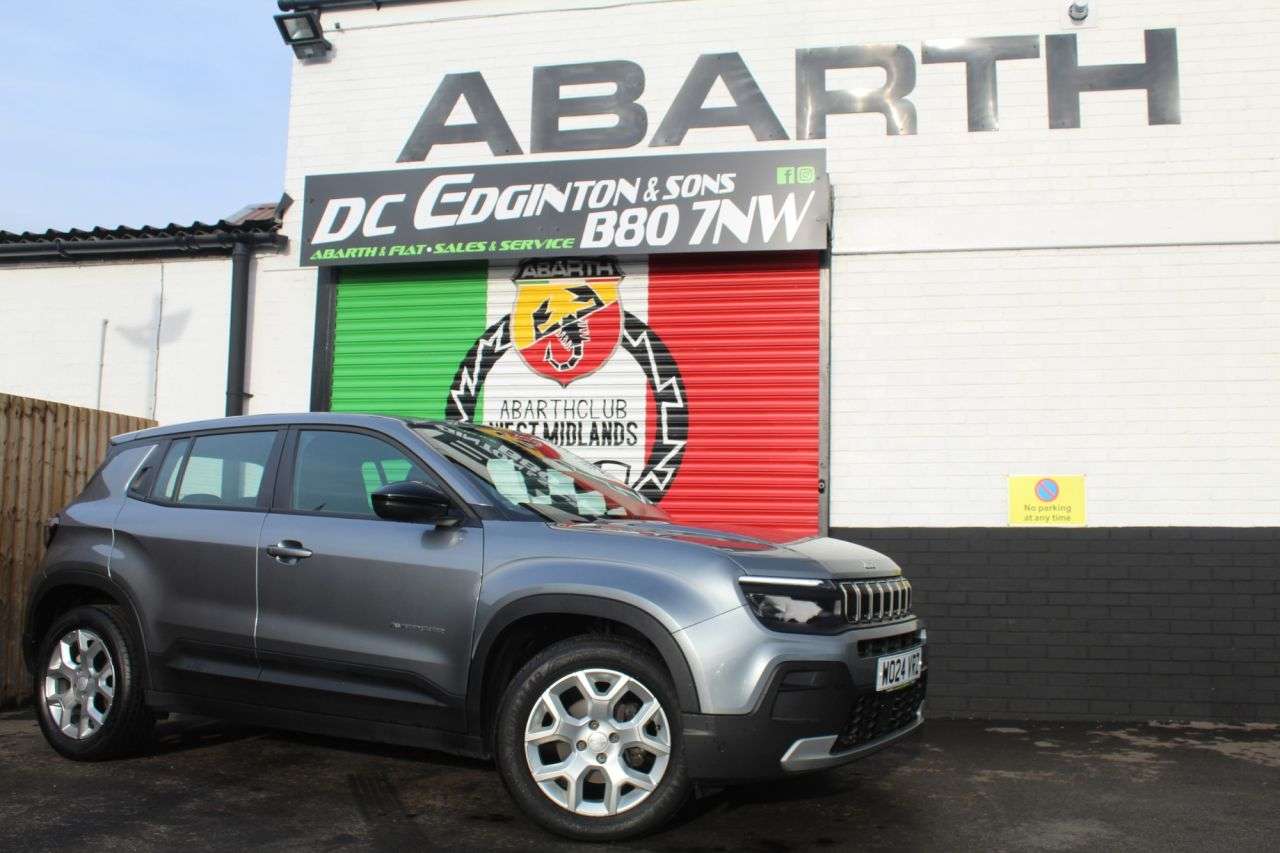 A 2024 JEEP AVENGER 1.2 Altitude SUV 5dr Petrol Manual Euro 6 (s/s) (100 ps) GREAT VALUE SUV A 2024 JEEP AVENGER 1.2 Altitude SUV 5dr Petrol Manual Euro 6 (s/s) (100 ps) GREAT VALUE SUV