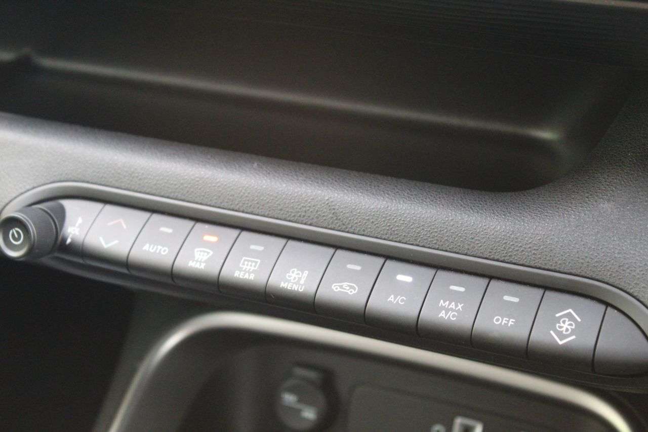 2024 JEEP AVENGER 2024 JEEP AVENGER