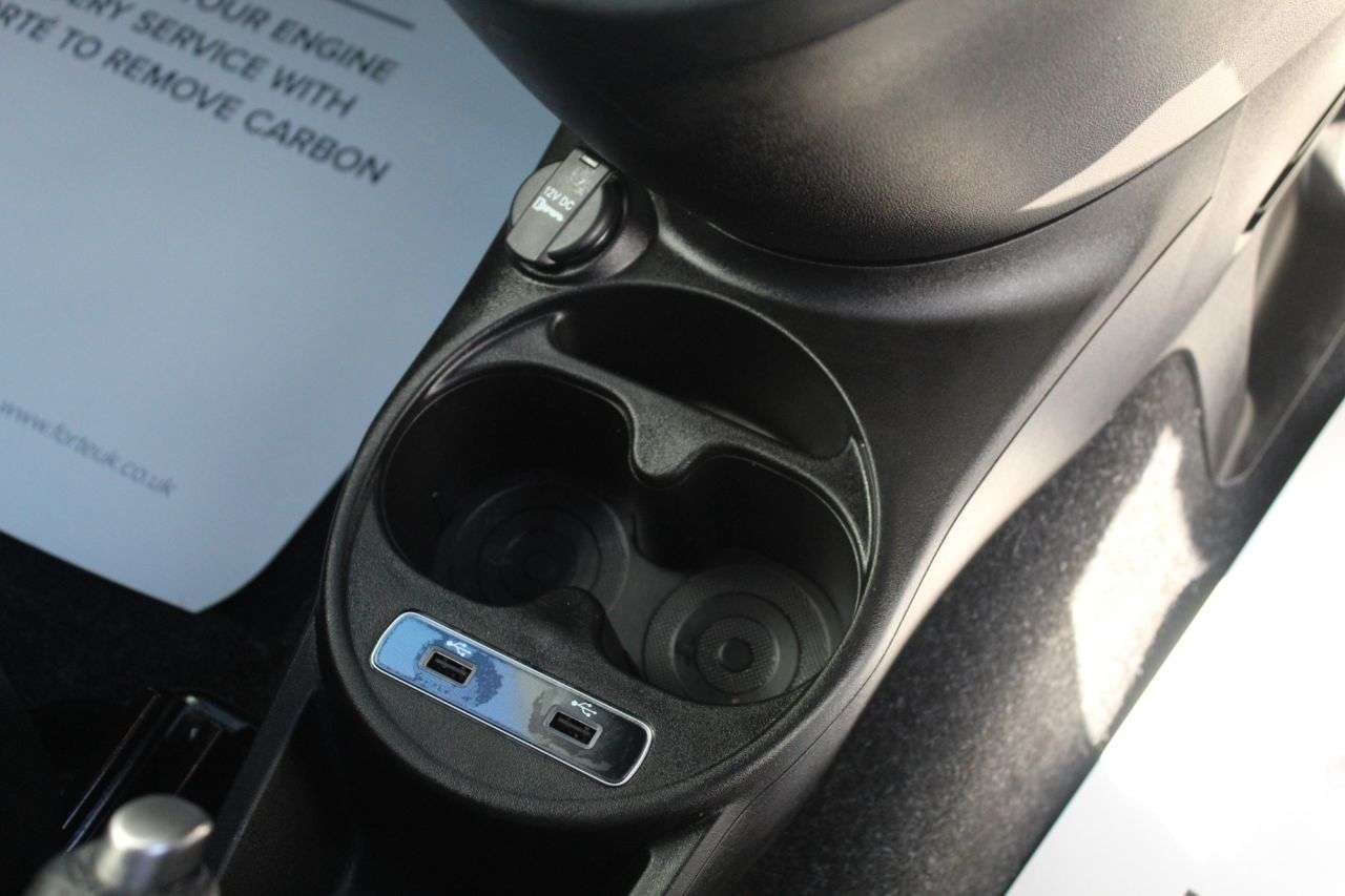 2024 ABARTH 695 2024 ABARTH 695