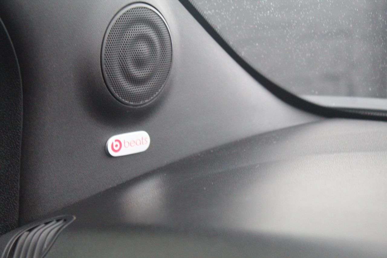 2019 ABARTH 695 2019 ABARTH 695