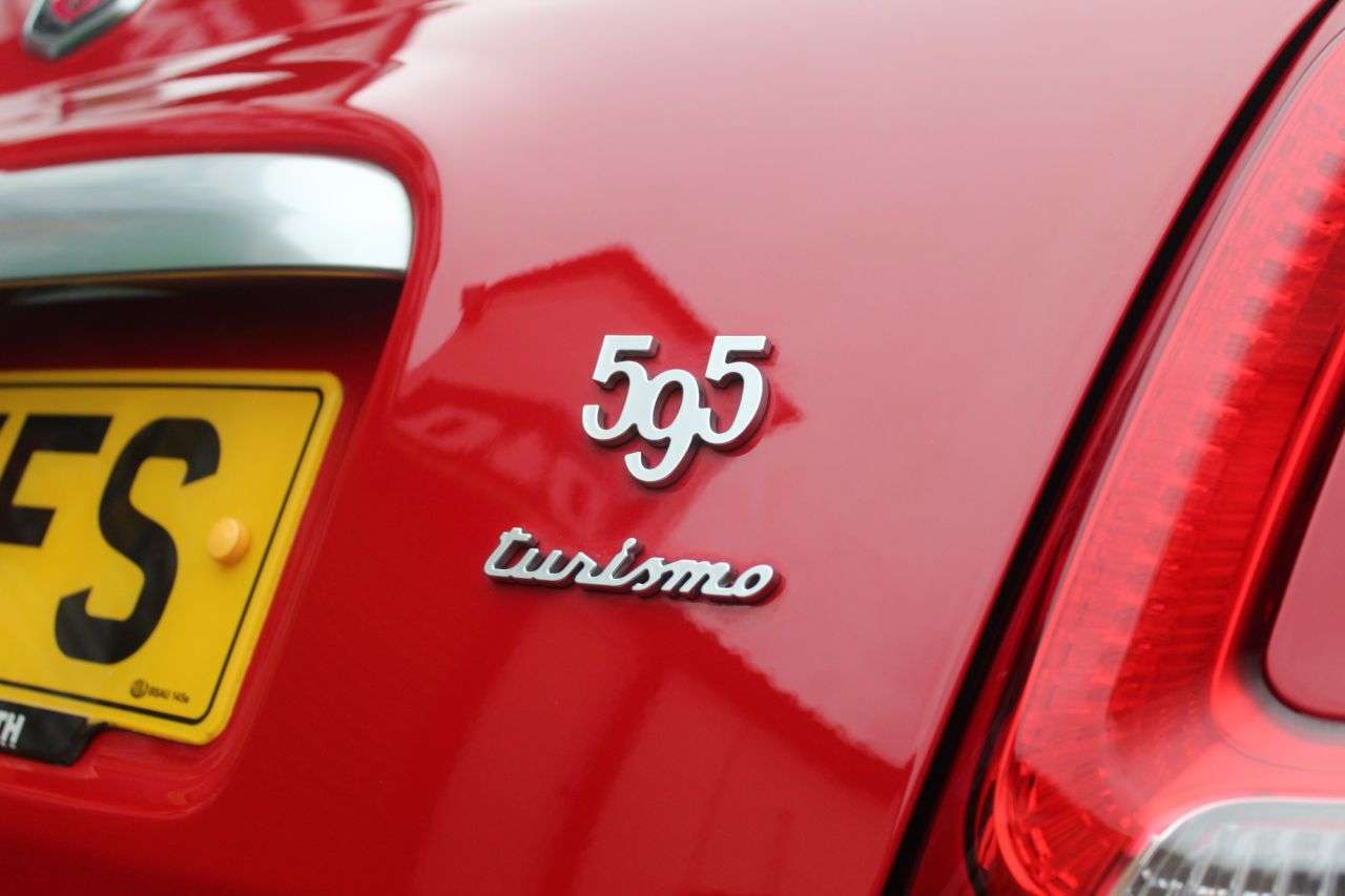 2022 ABARTH 595 2022 ABARTH 595