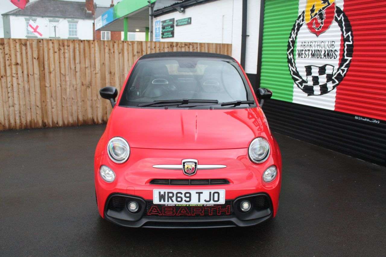 A 2020 ABARTH 595C 1.4 T-Jet Turismo 70th Cabrio 2dr Petrol Auto Euro 6 (165 bhp) FULL SERVICE A 2020 ABARTH 595C 1.4 T-Jet Turismo 70th Cabrio 2dr Petrol Auto Euro 6 (165 bhp) FULL SERVICE