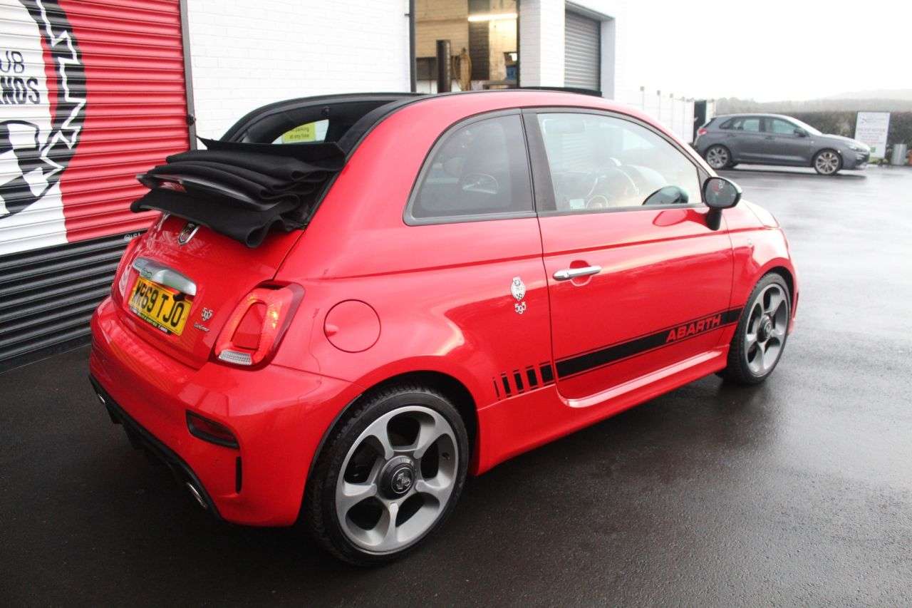 2020 ABARTH 595C 2020 ABARTH 595C