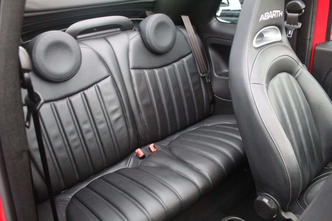 2020 ABARTH 595C 2020 ABARTH 595C