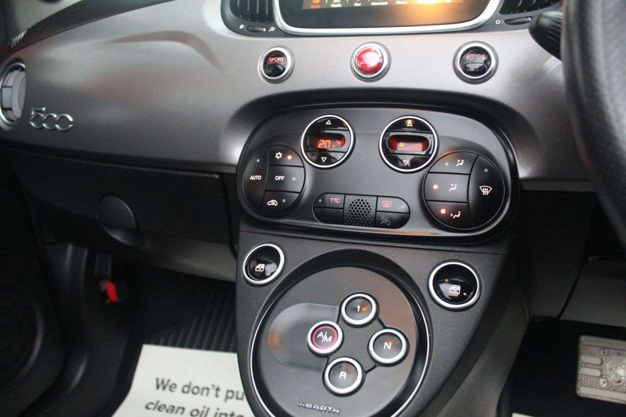 2020 ABARTH 595C 2020 ABARTH 595C