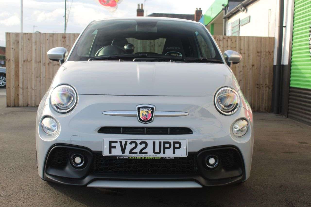A 2022 ABARTH 595 1.4 T-Jet Turismo Hatchback 3dr Petrol Manual Euro 6 (165 bhp) ONLY 18,000 A 2022 ABARTH 595 1.4 T-Jet Turismo Hatchback 3dr Petrol Manual Euro 6 (165 bhp) ONLY 18,000