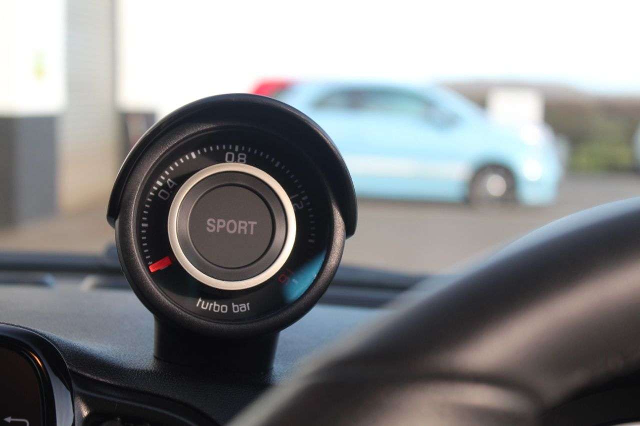 2022 ABARTH 595 2022 ABARTH 595