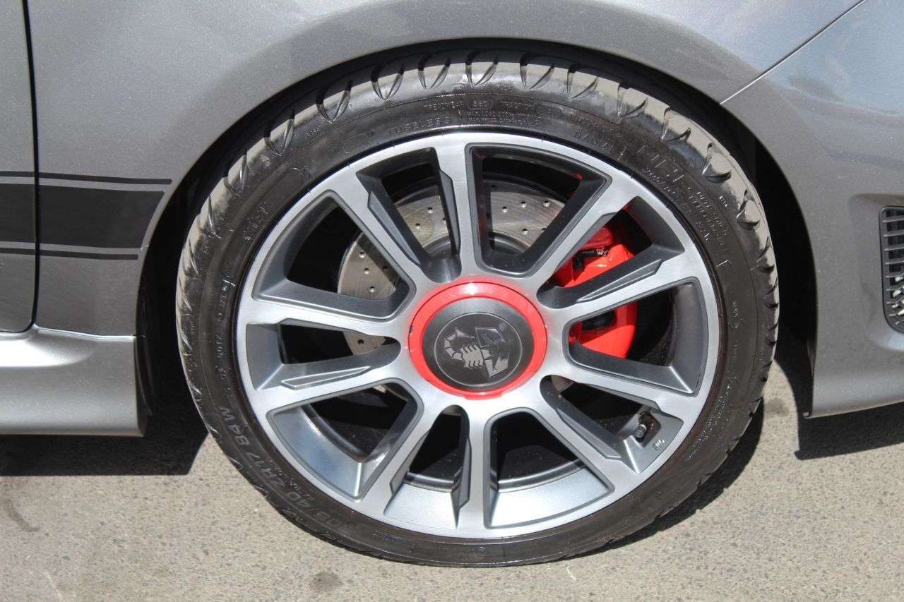 2021 ABARTH 595 2021 ABARTH 595