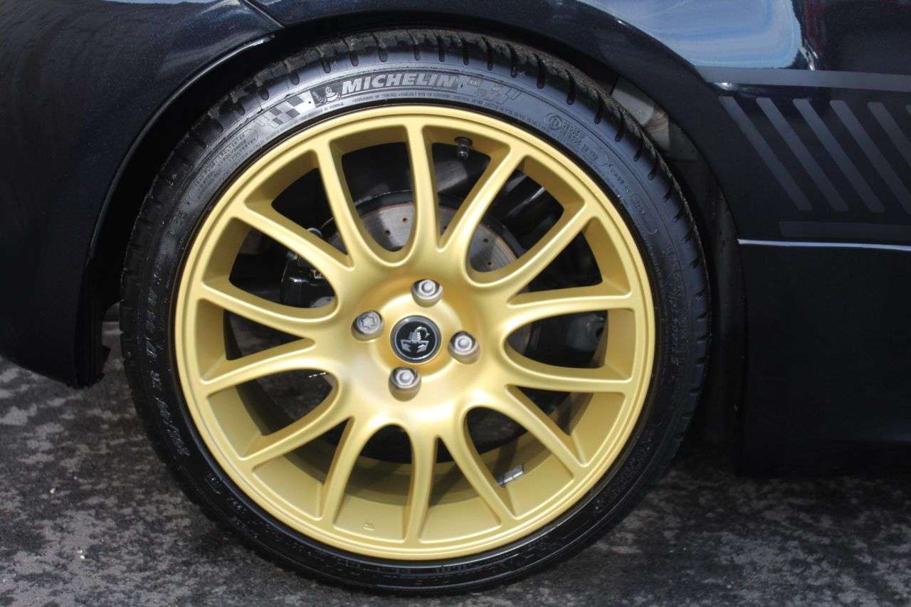 2024 ABARTH 695 2024 ABARTH 695