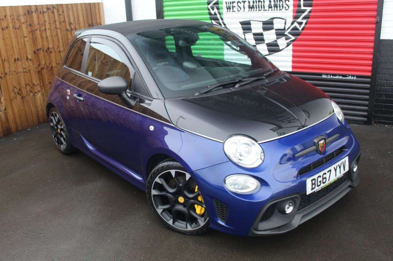 A 2017 ABARTH 595C 1.4 T-Jet Competizione Cabrio Bi Colour 2dr Petrol Manual Euro 6 (180 bhp) A 2017 ABARTH 595C 1.4 T-Jet Competizione Cabrio Bi Colour 2dr Petrol Manual Euro 6 (180 bhp)