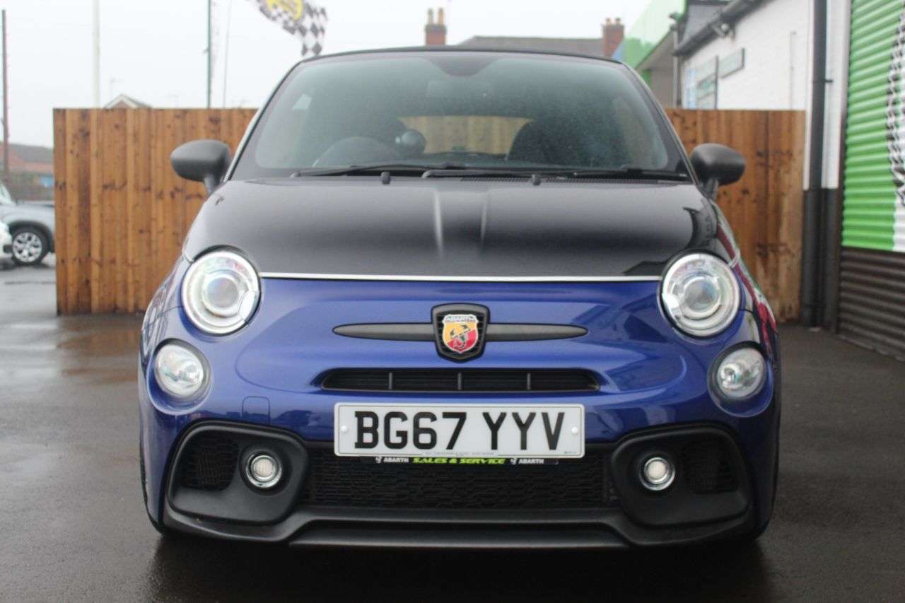 A 2017 ABARTH 595C 1.4 T-Jet Competizione Cabrio Bi Colour 2dr Petrol Manual Euro 6 (180 bhp) A 2017 ABARTH 595C 1.4 T-Jet Competizione Cabrio Bi Colour 2dr Petrol Manual Euro 6 (180 bhp)