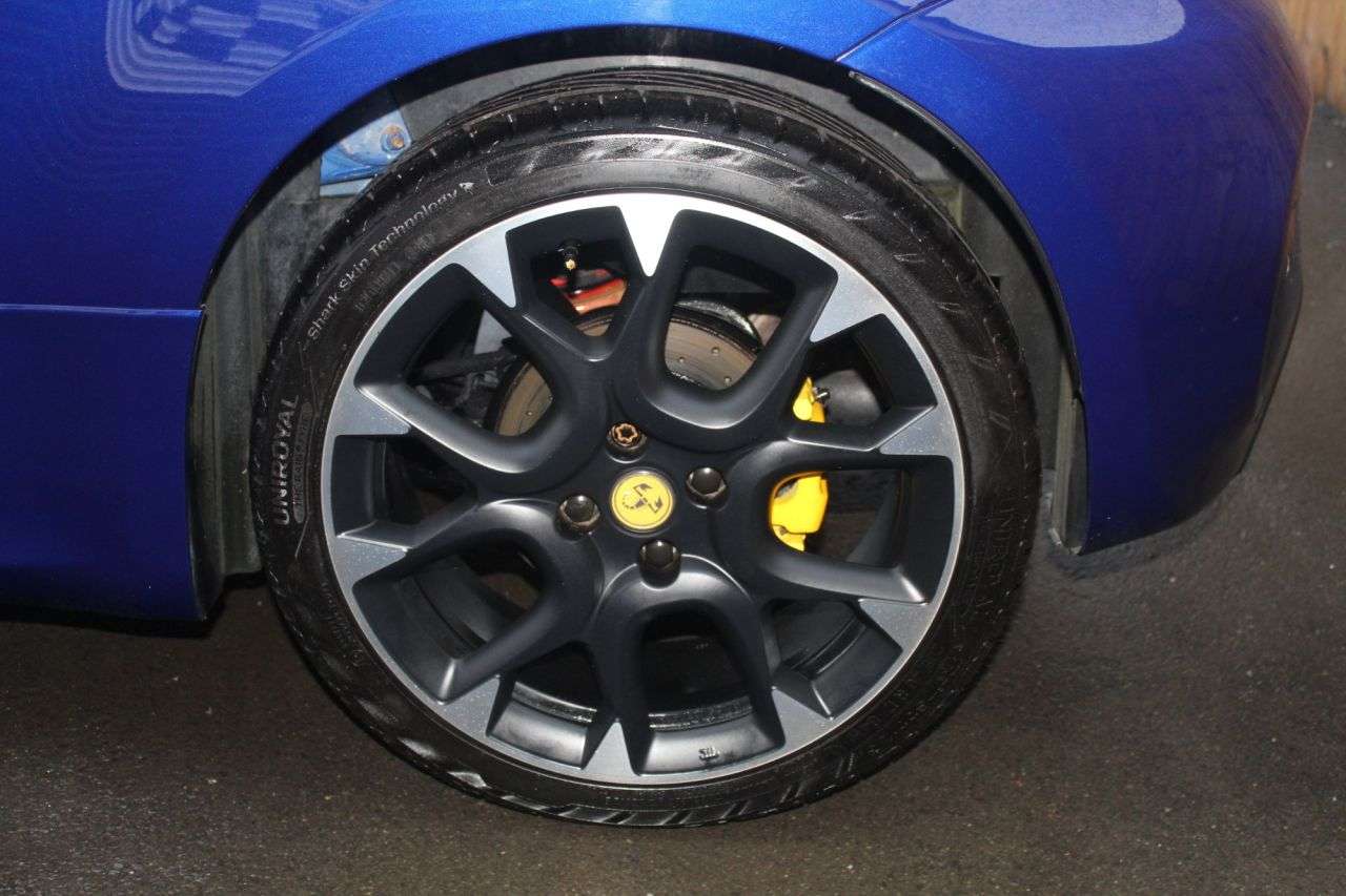 2017 ABARTH 595C 2017 ABARTH 595C