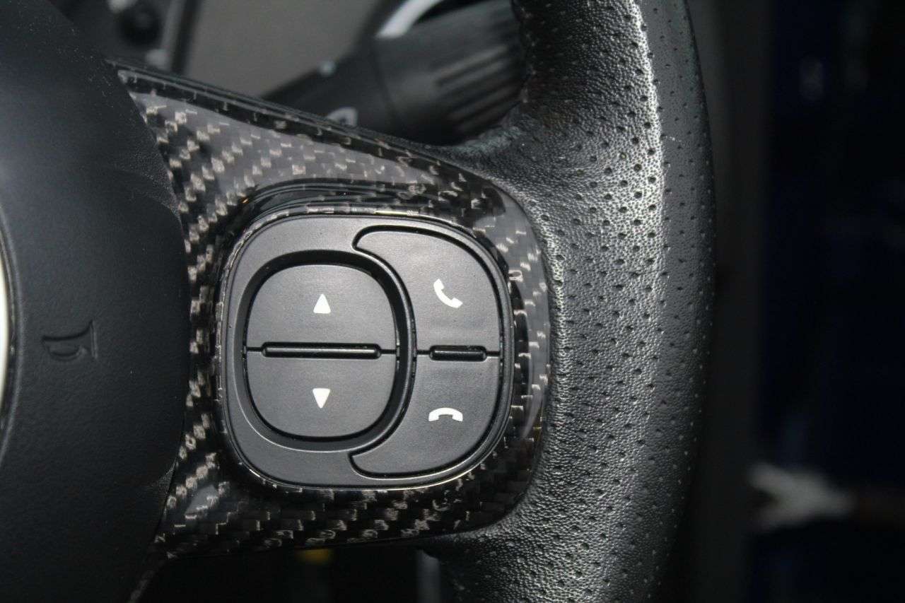 2017 ABARTH 595C 2017 ABARTH 595C