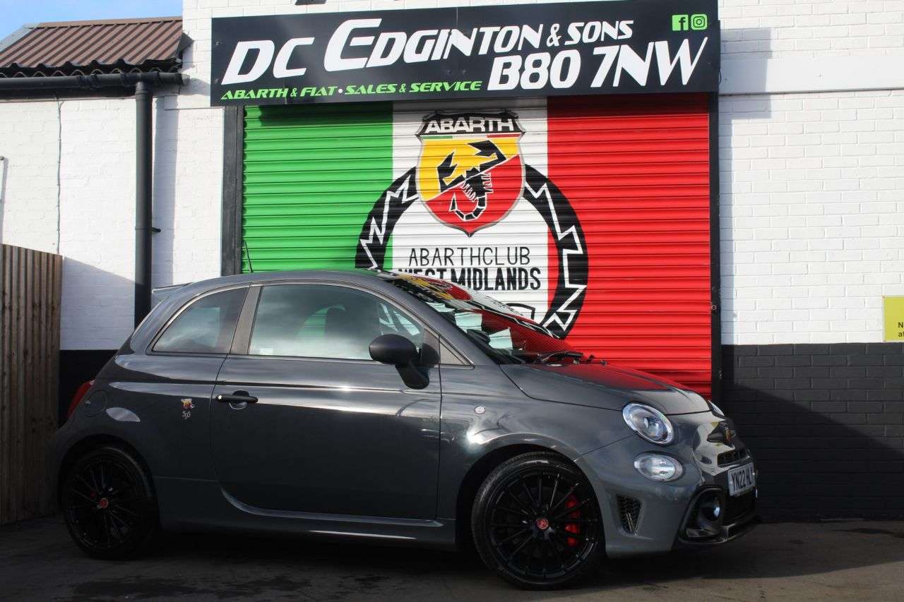 2022 ABARTH 595 2022 ABARTH 595