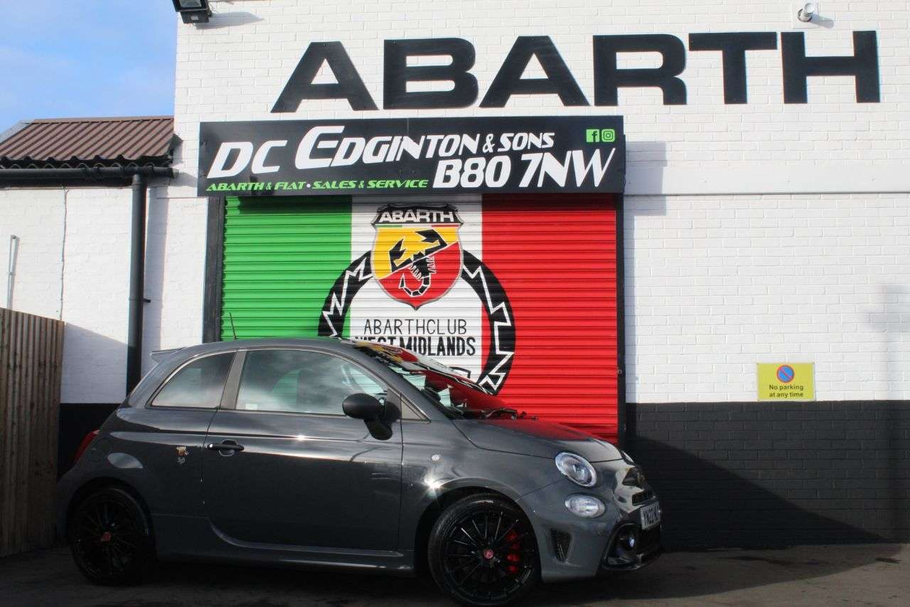 2022 ABARTH 595 2022 ABARTH 595