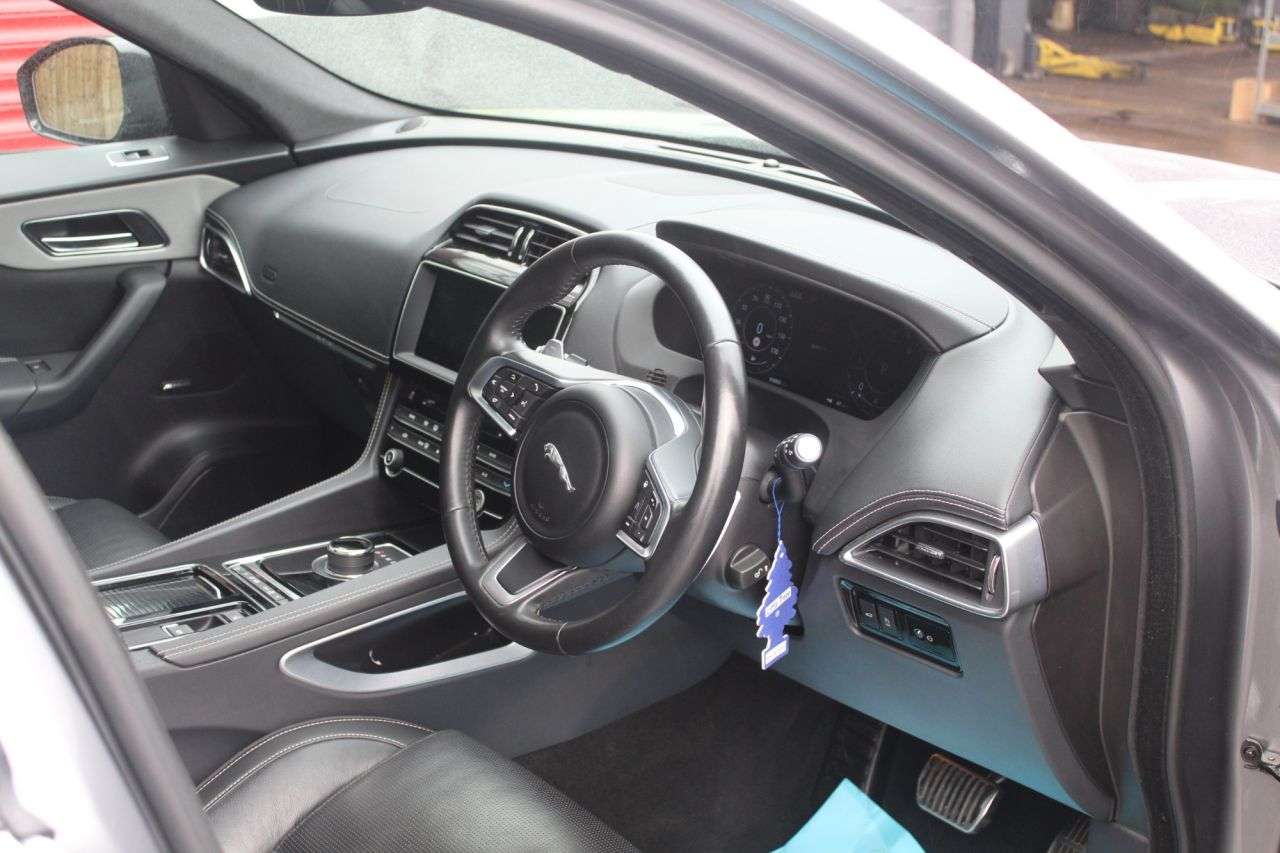 2020 JAGUAR F-PACE 2020 JAGUAR F-PACE