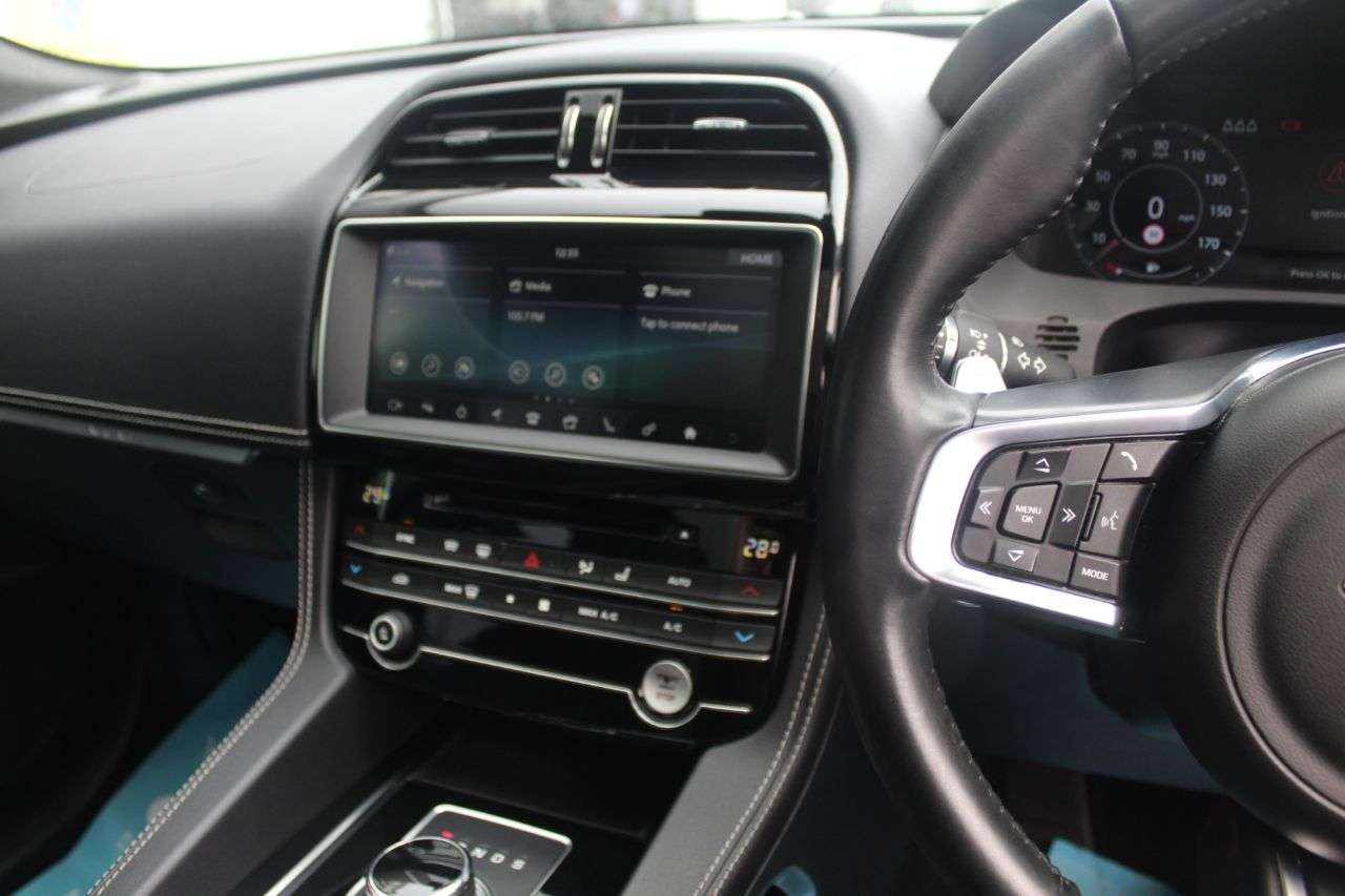 2020 JAGUAR F-PACE 2020 JAGUAR F-PACE