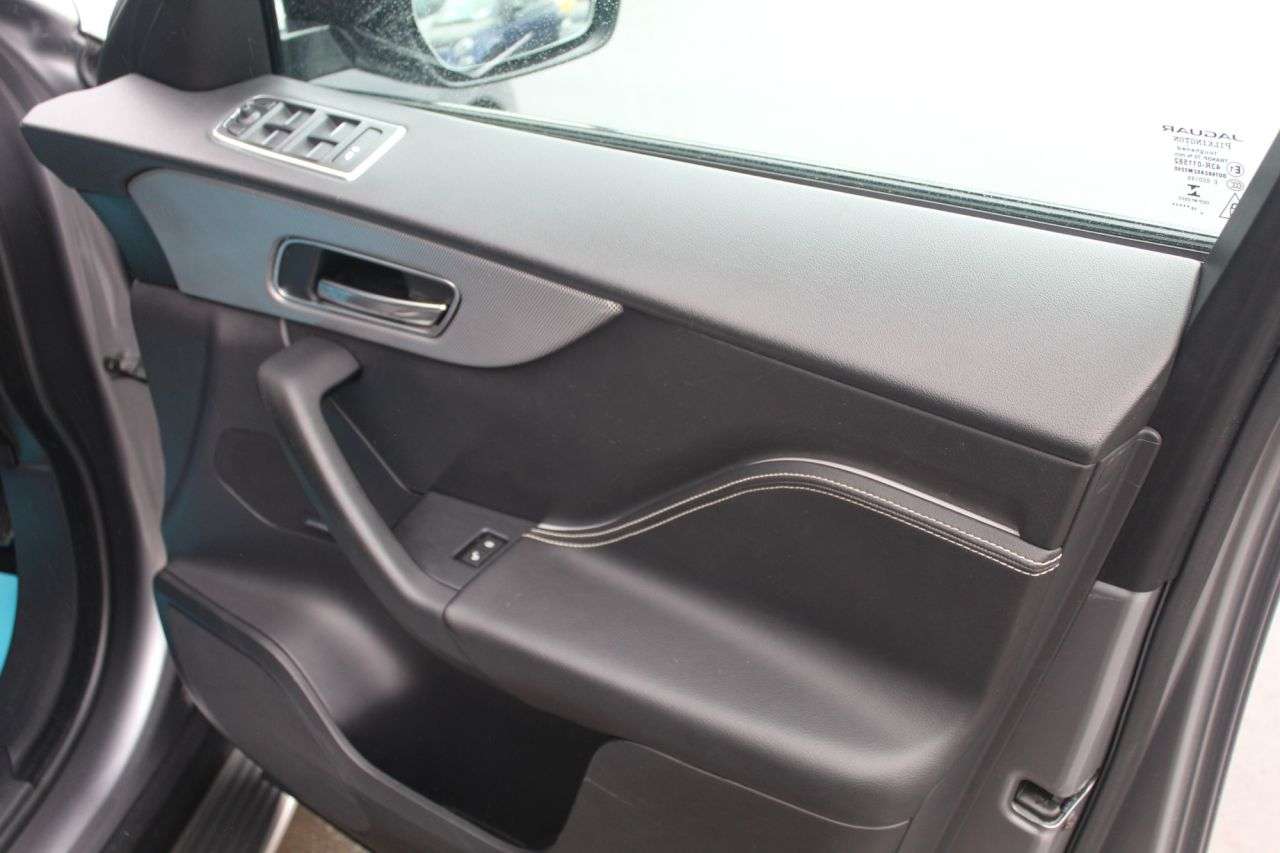 2020 JAGUAR F-PACE 2020 JAGUAR F-PACE