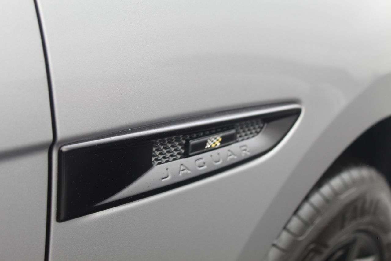 2020 JAGUAR F-PACE 2020 JAGUAR F-PACE