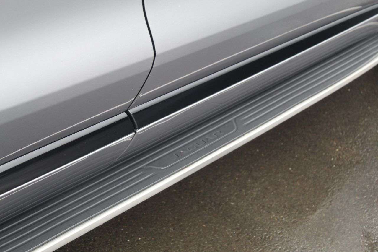 2020 JAGUAR F-PACE 2020 JAGUAR F-PACE