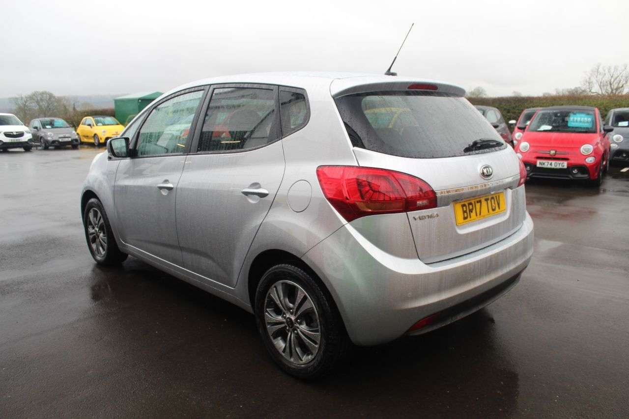 2017 KIA VENGA 2017 KIA VENGA