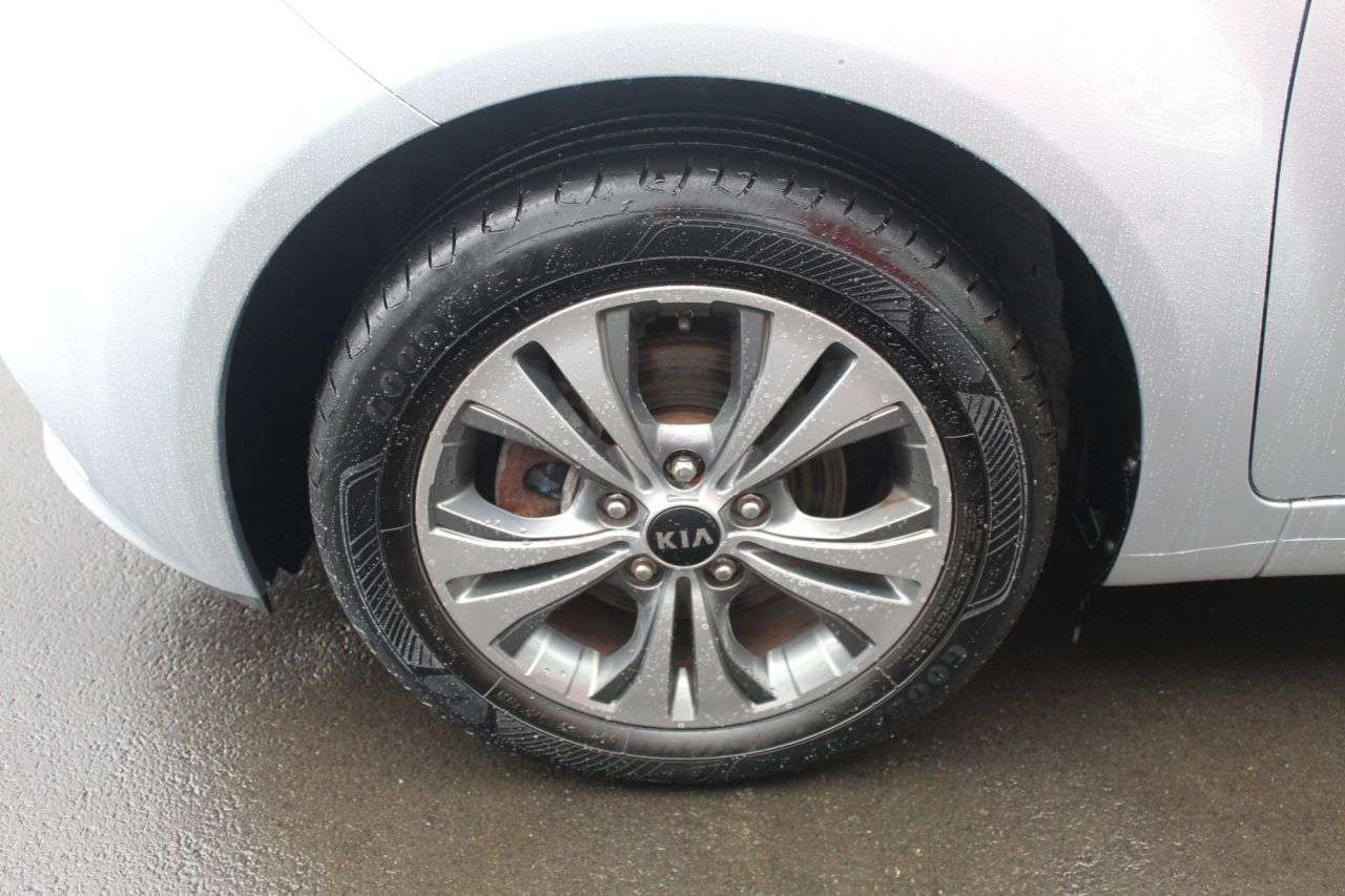 2017 KIA VENGA 2017 KIA VENGA