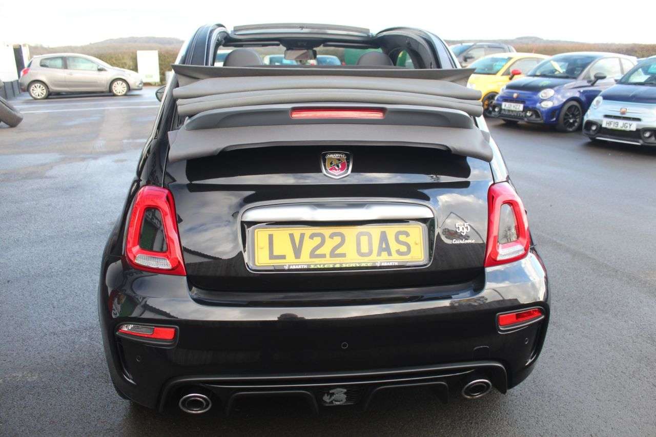 2022 ABARTH 595C 2022 ABARTH 595C