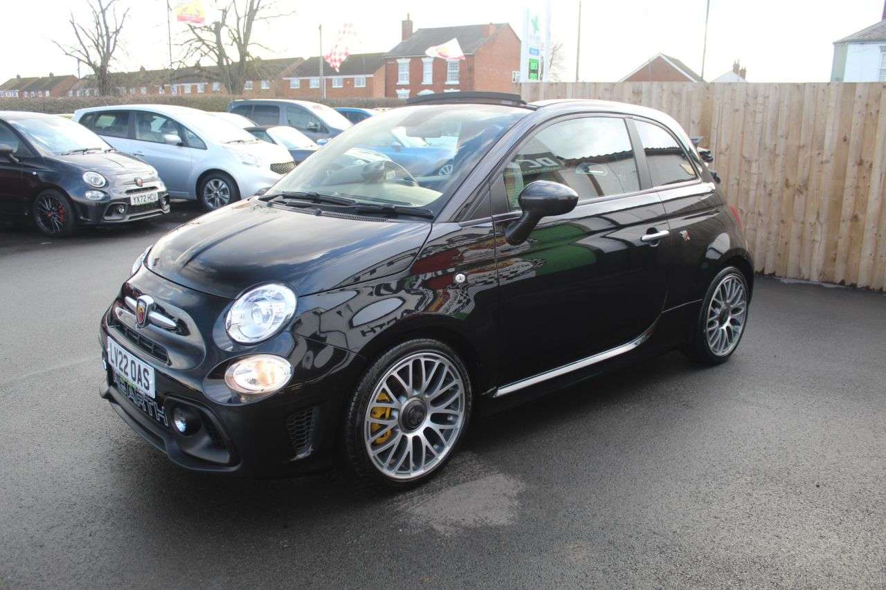 2022 ABARTH 595C 2022 ABARTH 595C