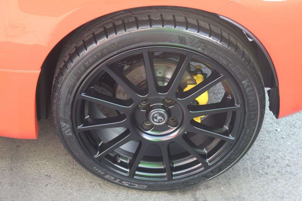 2023 ABARTH 695 2023 ABARTH 695