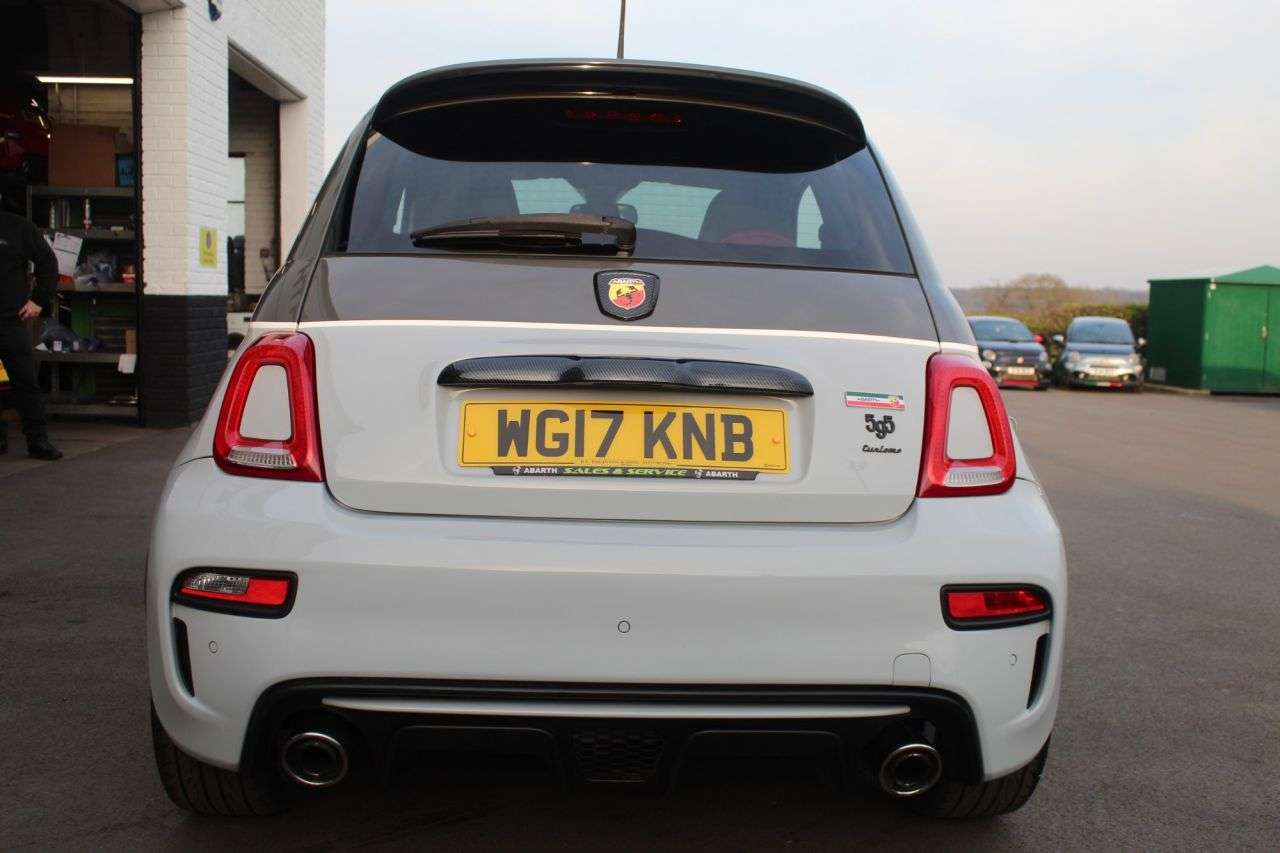 2017 ABARTH 595 2017 ABARTH 595