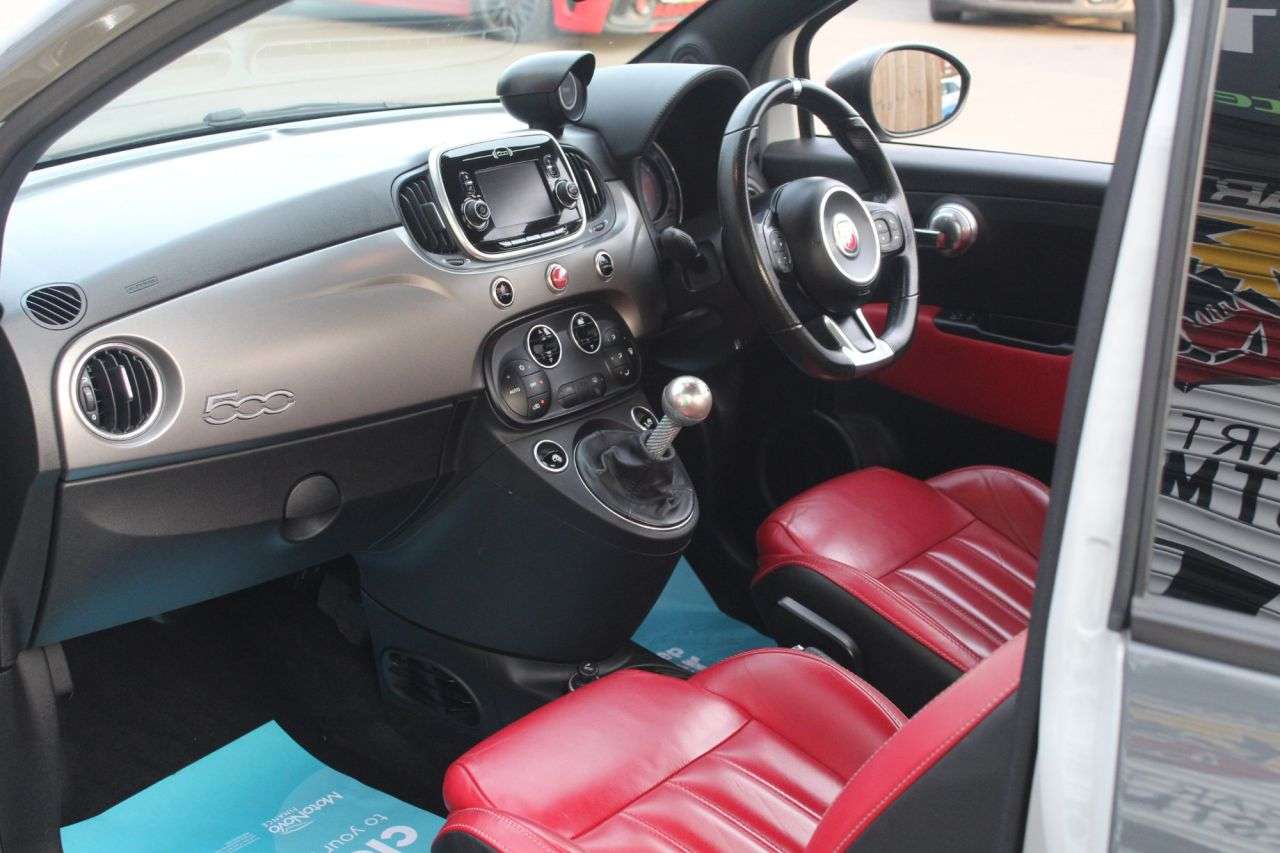 2017 ABARTH 595 2017 ABARTH 595