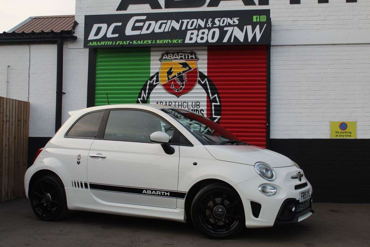 2019 ABARTH 595 2019 ABARTH 595