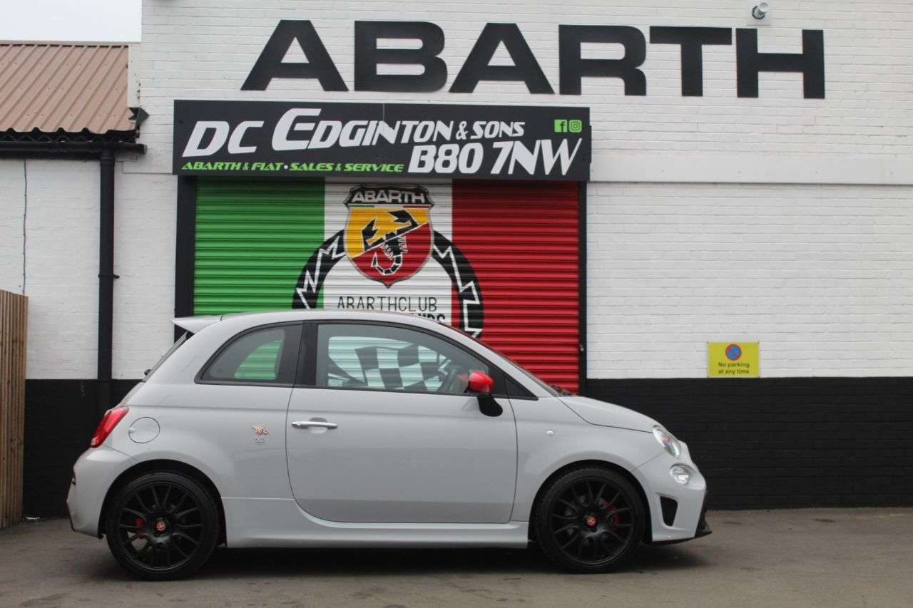 2020 ABARTH 595 2020 ABARTH 595