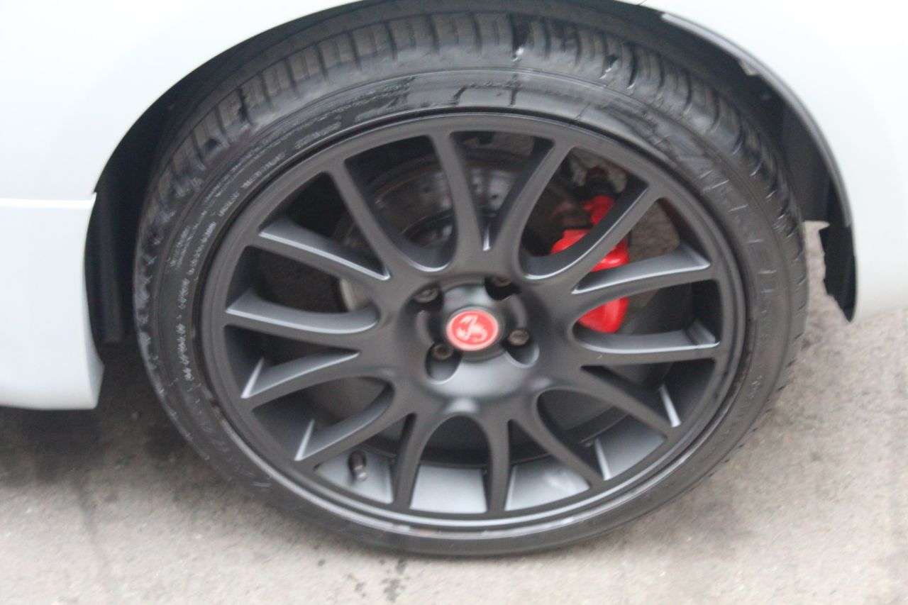 2020 ABARTH 595 2020 ABARTH 595