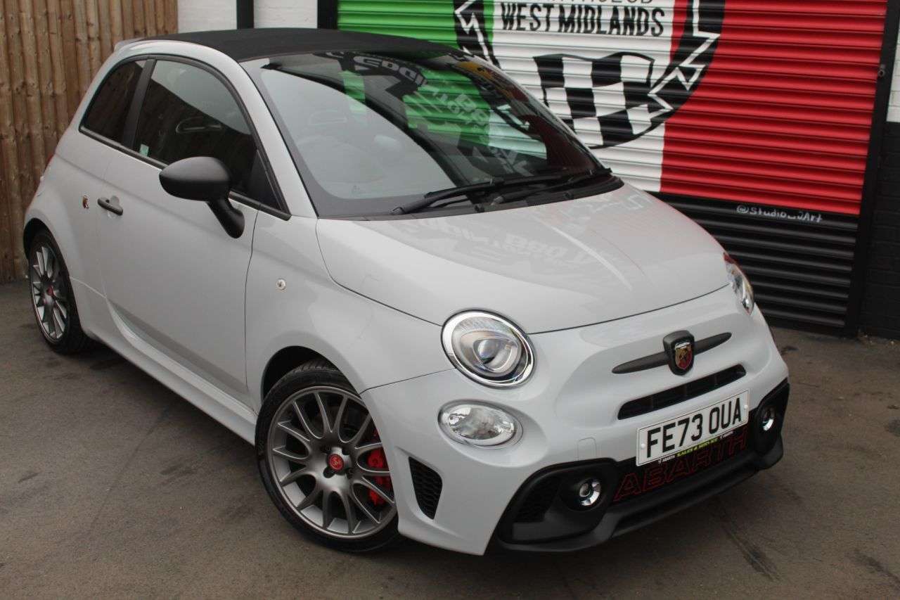 2023 ABARTH 695C 2023 ABARTH 695C