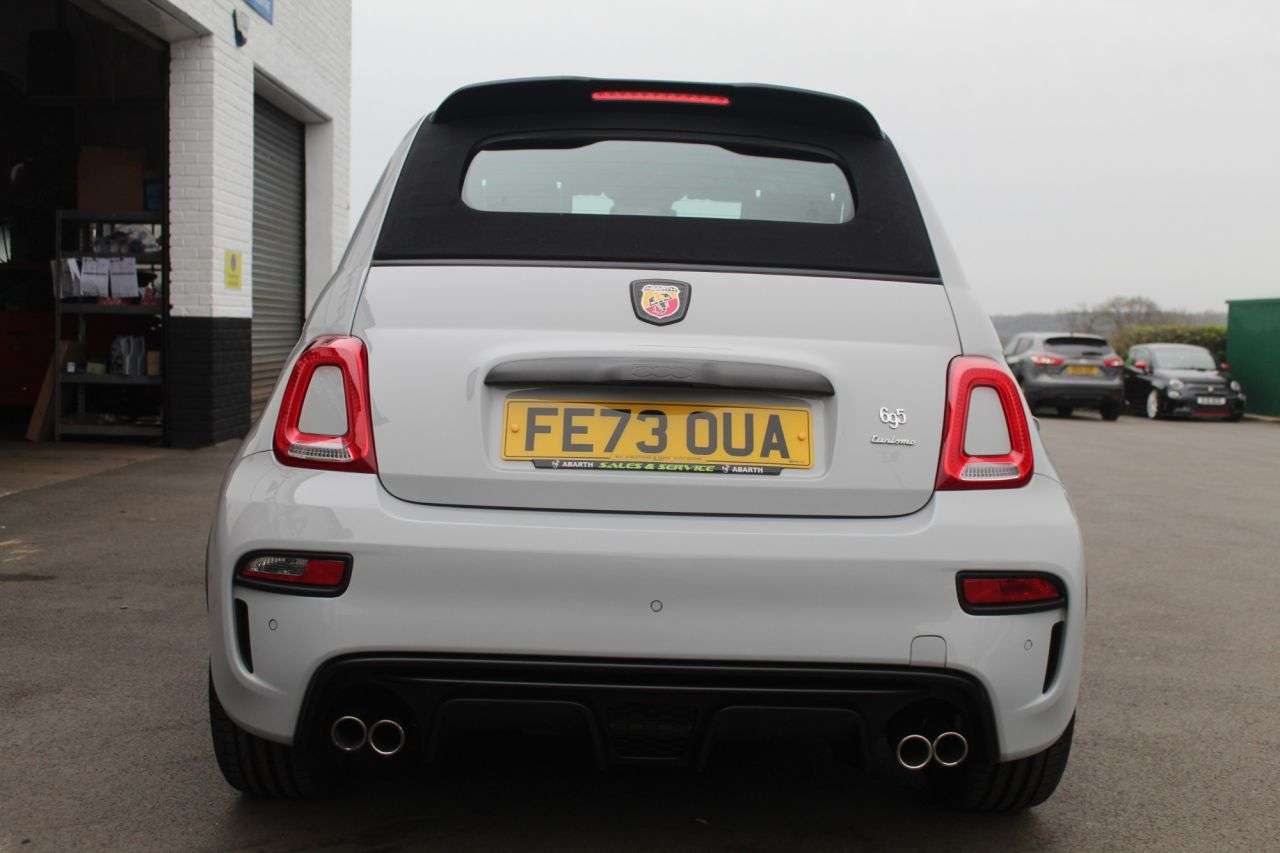 2023 ABARTH 695C 2023 ABARTH 695C