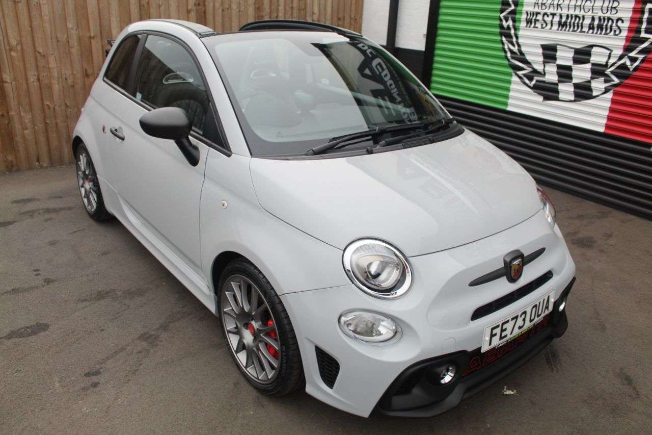 2023 ABARTH 695C 2023 ABARTH 695C