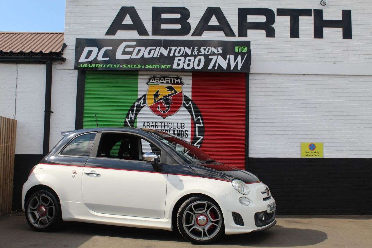 A 2015 ABARTH 595 1.4 T-Jet Turismo Hatchback 3dr Petrol Manual Euro 6 (160 bhp) GREAT BI-COL A 2015 ABARTH 595 1.4 T-Jet Turismo Hatchback 3dr Petrol Manual Euro 6 (160 bhp) GREAT BI-COL