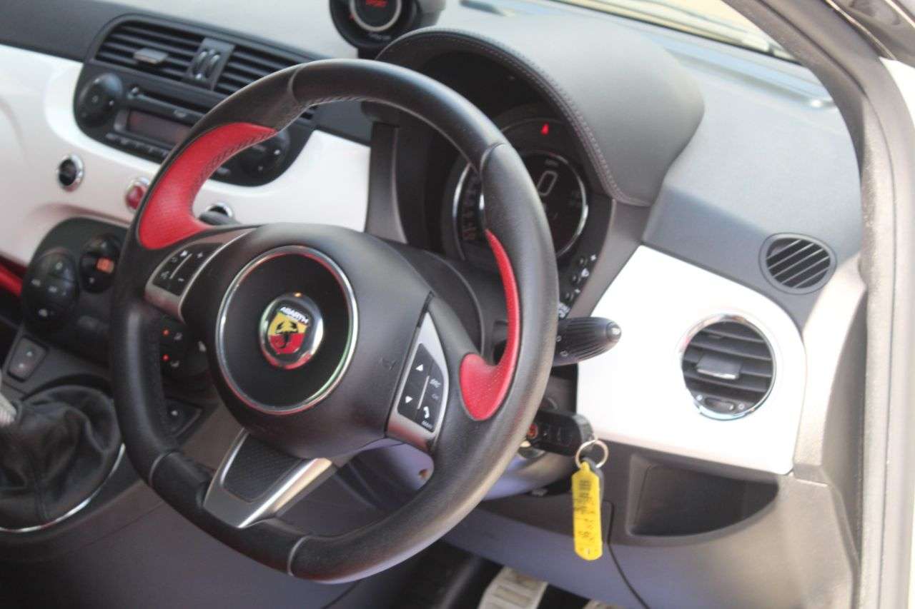 2015 ABARTH 595 2015 ABARTH 595