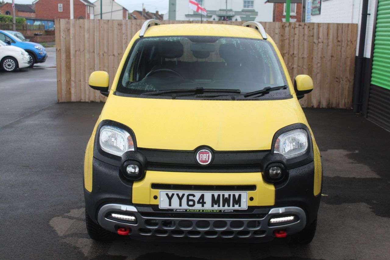 A 2014 FIAT PANDA 1.3 CROSS MULTJET DIESEL 4X4 5 DOOR HATCHBACK MANUAL EURO 5 75 BHP 4 X 4 TR A 2014 FIAT PANDA 1.3 CROSS MULTJET DIESEL 4X4 5 DOOR HATCHBACK MANUAL EURO 5 75 BHP 4 X 4 TR