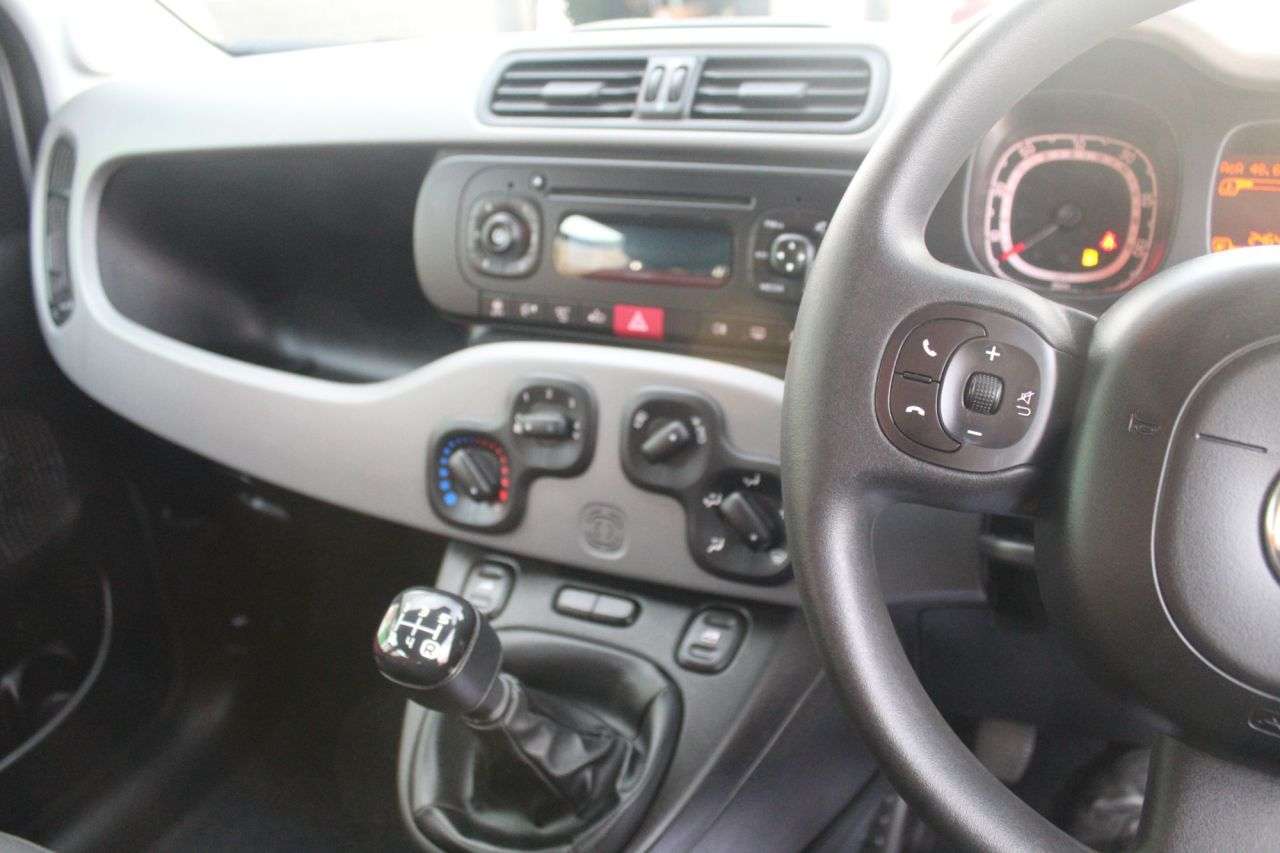 2013 FIAT PANDA 2013 FIAT PANDA