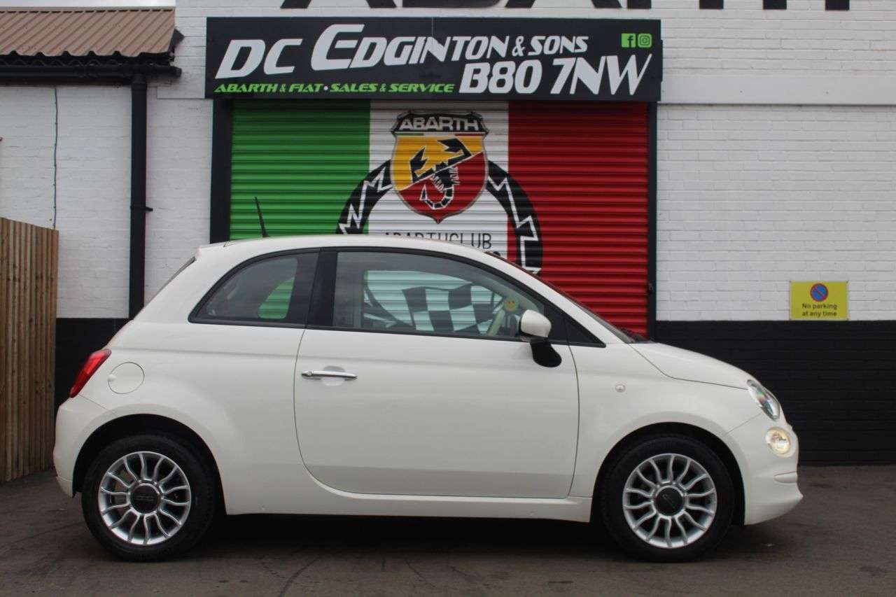 2017 FIAT 500 2017 FIAT 500