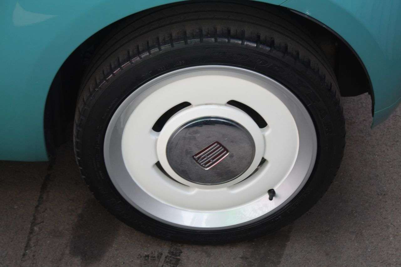 2017 FIAT 500 2017 FIAT 500